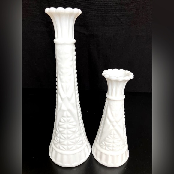Anchor Hocking Accents Anchor Hocking Stars Bars White Milk Glass Flower Bud Vases Set Of 2